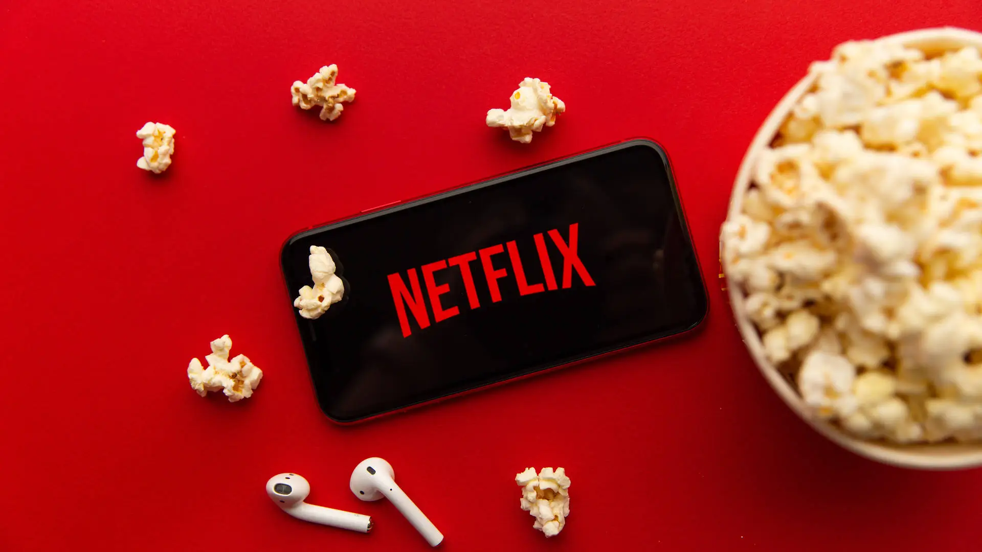 netflix-and-popcorn